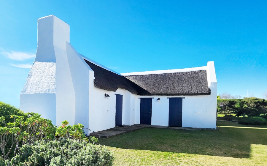 2 Bedroom Property for Sale in Struisbaai Western Cape